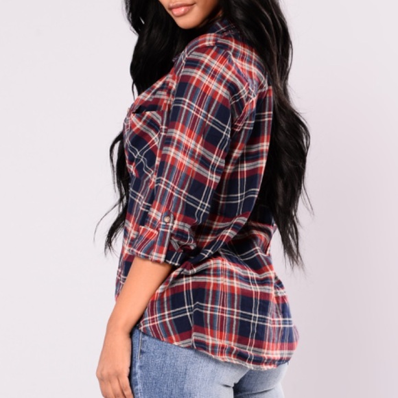 ••SOLD••Navy/Red Plaid Top - Picture 2 of 7